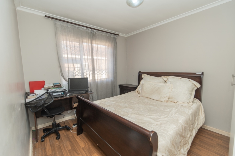 2 Bedroom Property for Sale in Parsonsvlei Eastern Cape